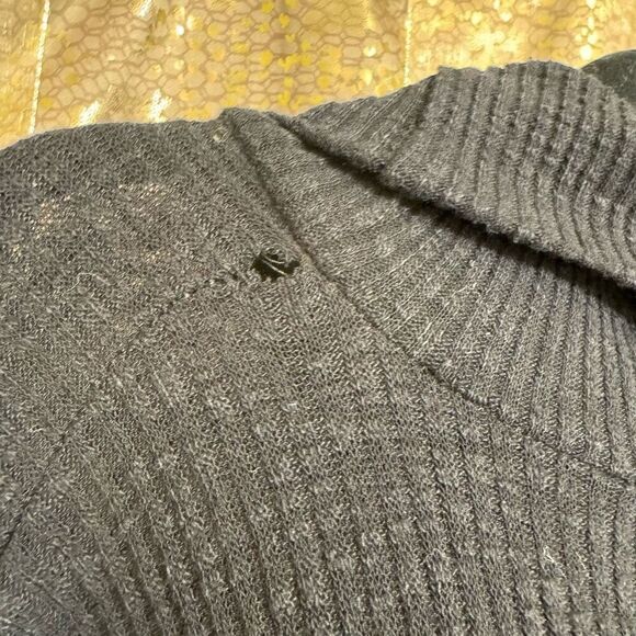 Free People Beach World Traveler Black Cowl Neck Dolan Split Back Sweater M - Picture 6 of 7